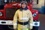 Магдагачинский пожарный спас из горящего дома двух детей