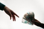 Иностранец заплатит штраф за дачу взятки сотруднику амурского УФСБ