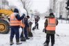 Дорожники амурской столицы подсыпают улицы после очередного снегопада