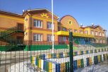 Построенный по нацпроекту новый детсад в Усть-Ивановке принял больше сотни малышей