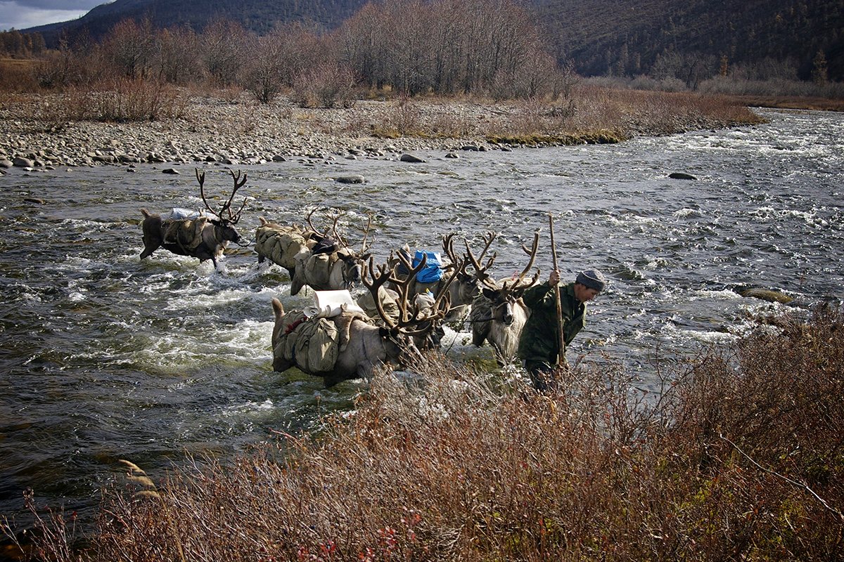 Переправа через реку Ток. Фото: Сергей Подольский