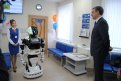 Благовещенцев консультирует робот: в микрорайоне открылся современный центр услуг ЖКХ