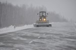 Снег на трассах в Амурской области расчищают больше 80 машин
