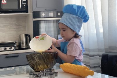 Фотоконкурс «Маленькие помощники»: последняя серия