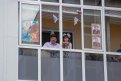Сотрудники космодрома Восточный спели на балконах «День Победы»