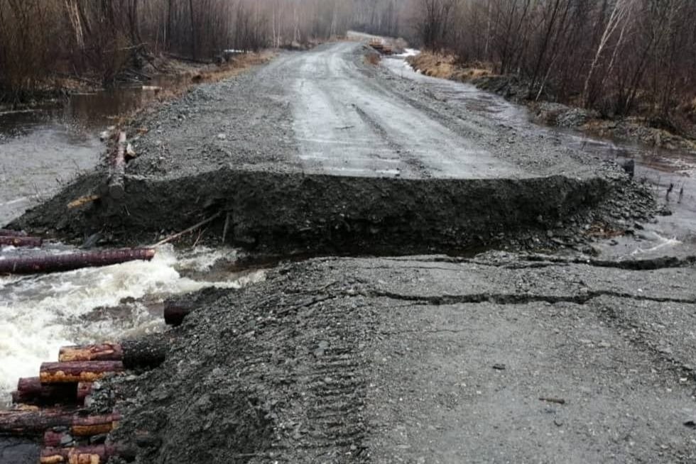 Погода горный области зейский район. Поселок Огорон Зейский район. Поселок Снежногорский Зейский район. Поселок Огорон Зейский район Амурская. Автодорога Зея Огорон.