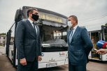 С ветерком: по поручению Василия Орлова районы получают новые автобусы