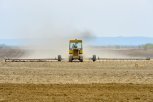 Главу амурского поселка обвиняют в передаче сыну земельного участка