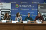 «Пандемия и театр – для нас новинка»: Александра Урсуляк и Игорь Гордин прилетели в Благовещенск