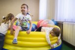Две «президентские» выплаты получат семьи с детьми, которым исполнится три года до конца сентября