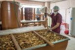 Тот самый квас: АП узнала секреты приготовления популярного русского напитка в Тынде