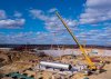 На космодроме Восточный на стартовом комплексе «Ангары» монтируют многотонное оборудование