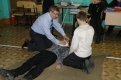 Учитель ОБЖ из Благовещенска Сергей Царский показал, как оказывать помощь пострадавшим.