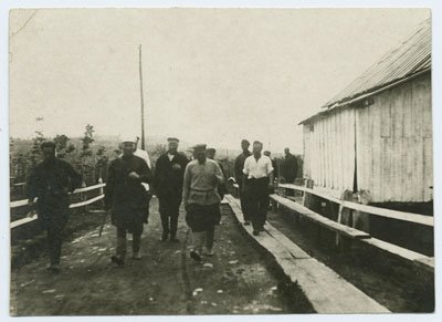Инспекция лагеря на Колыме, 1937 год.
