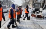 В Свободном бывшие алкоголики помогают убирать снег