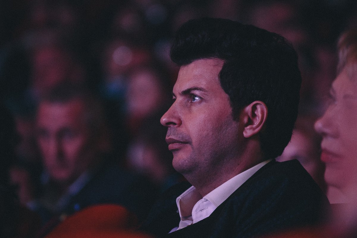 «Амурская осень» началась с песни президента