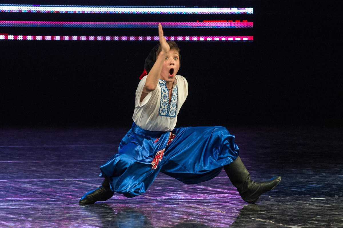 50-летние «Ровесники» станцевали в Благовещенске. Фоторепортаж с концерта