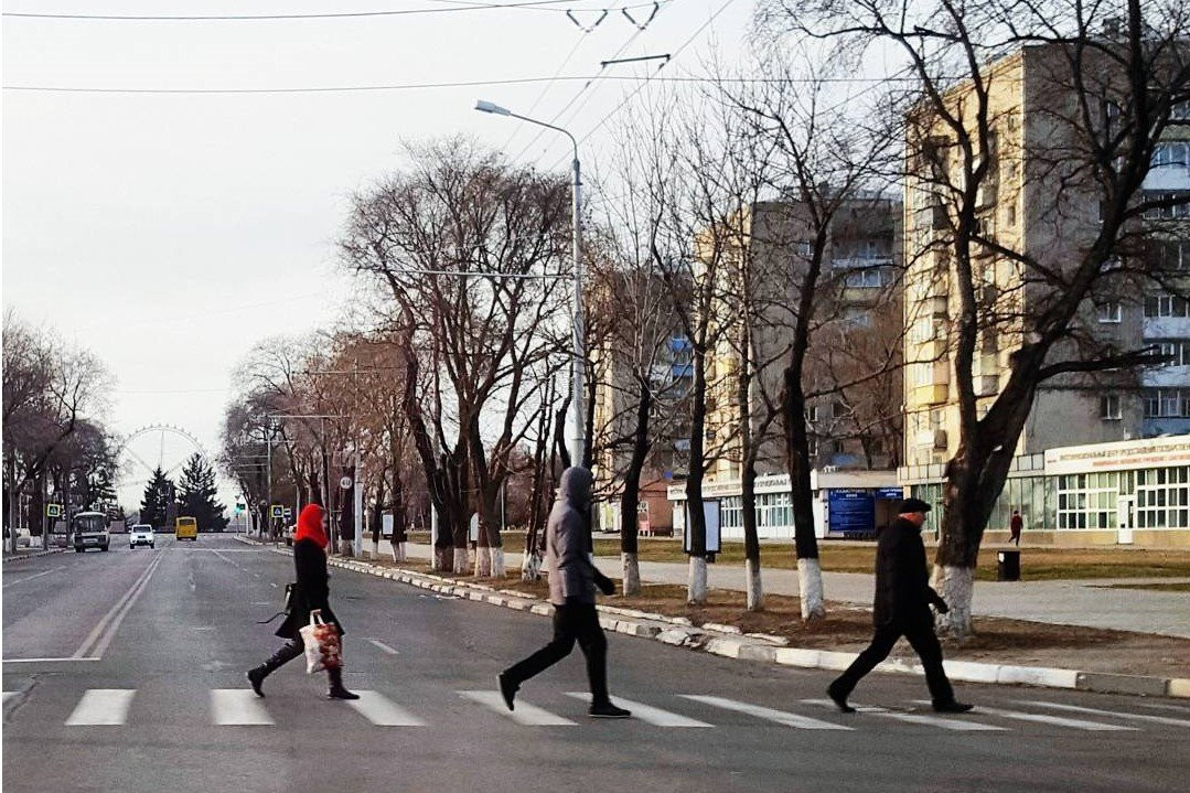 Инстаобзор АП: abbey road по-благовещенски, разноцветные снеговики и дым высоких труб