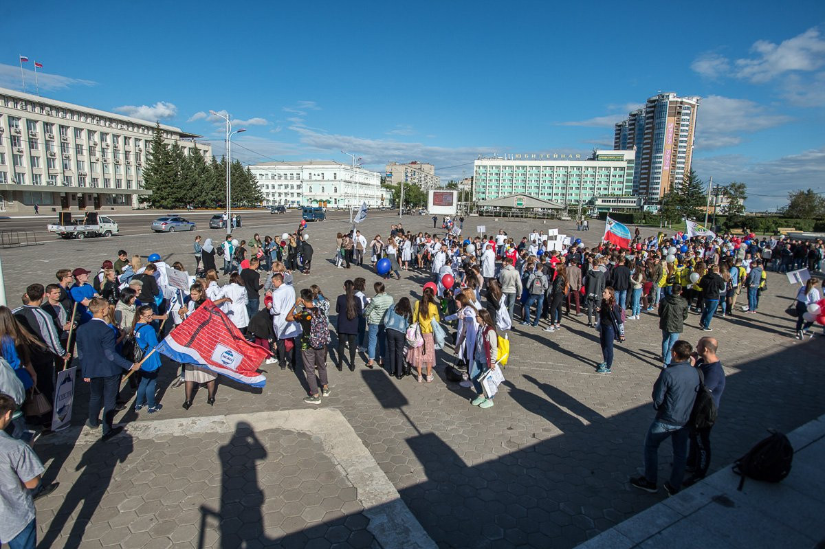 В Благовещенске впервые прошел студенческий парад