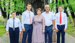 Многодетная семья из Ивановки победила во всероссийском конкурсе «Семья года»