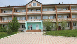 Амурскому лагерю «Белые горы» суд досрочно отменил наказание за норовирус