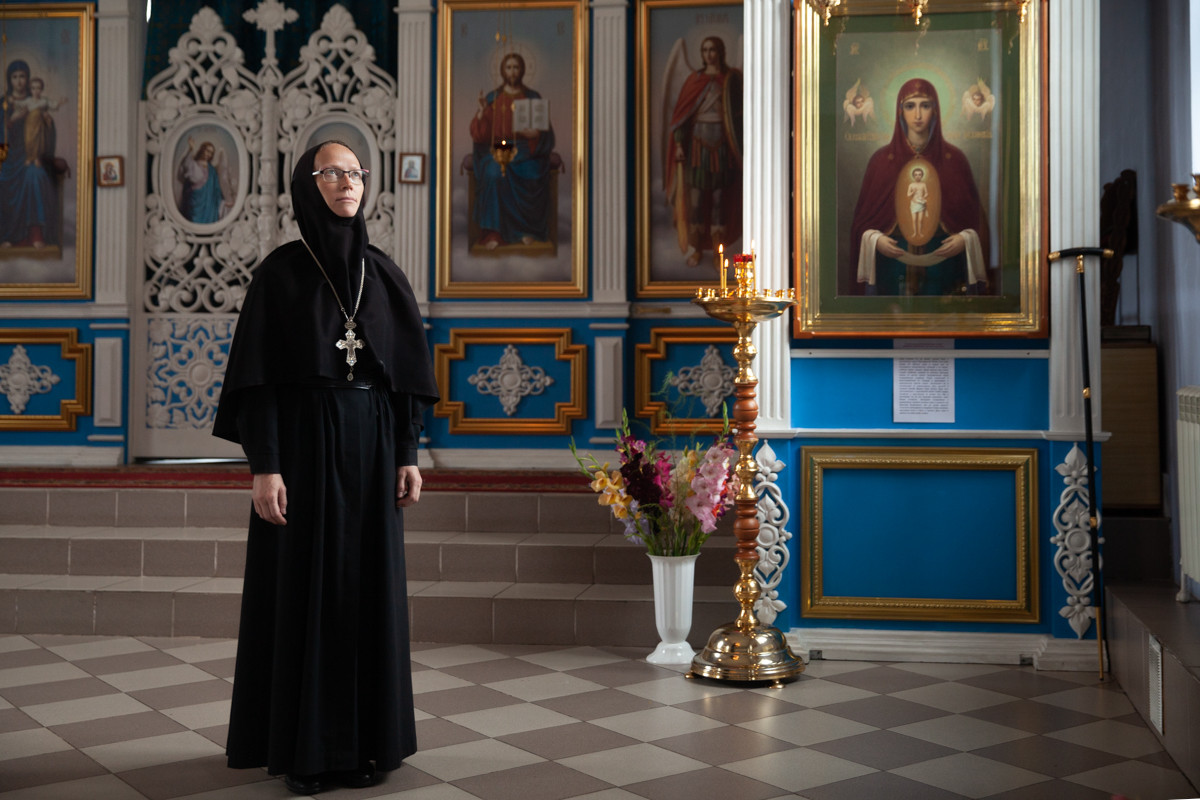 «Не хлебом единым»: как в селе Среднебелая выживает женский монастырь