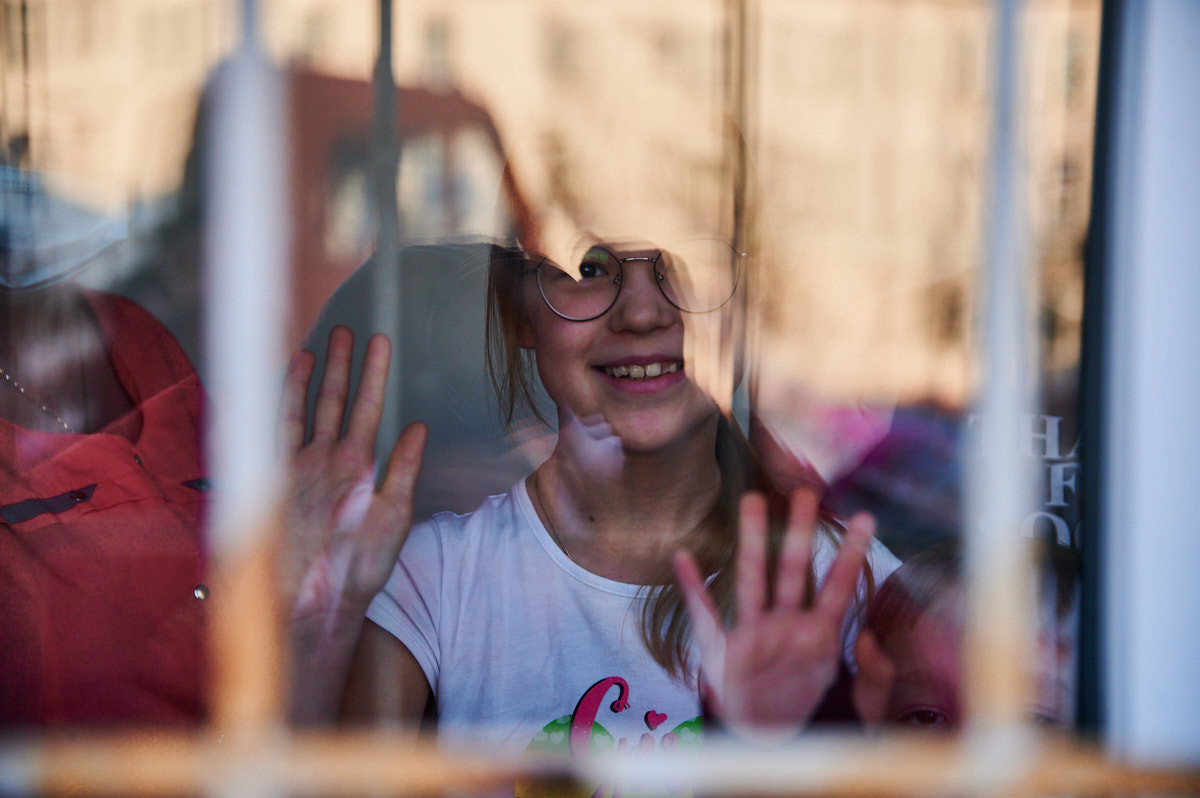 Дед Мороз в окошечке:«Амурская правда» и ее друзья поздравили маленьких пациентов областной больницы