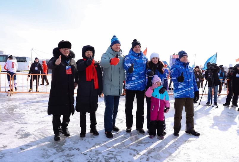 Как амурский губернатор рисовал ледовую открытку и за что Губерниев полюбил Благовещенск