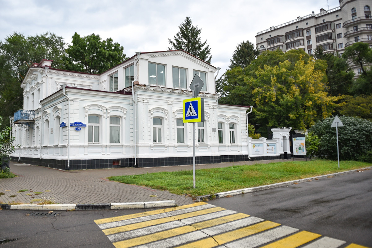 ​Не проходите мимо, или 10 поводов сходить в Дом Котельникова