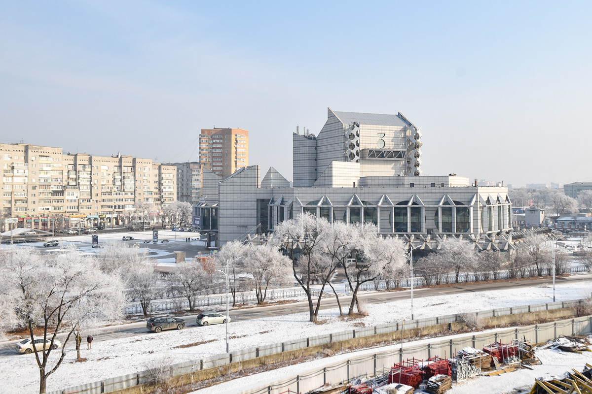 Когда в Китай по небу поедем: строительство канатной дороги через Амур идет круглосуточно