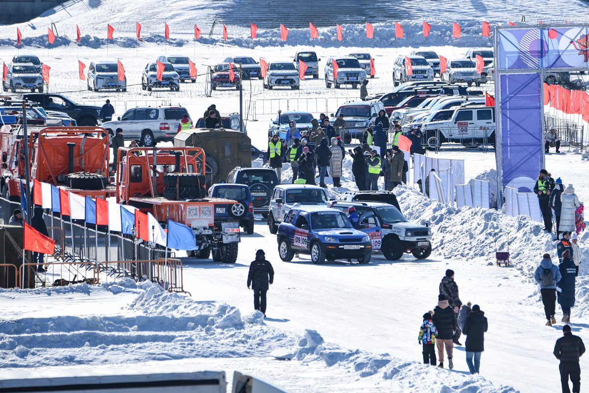 «Мы смогли навязать китайцам борьбу»: амурские пилоты о завоеванных на приграничном Амуре медалях