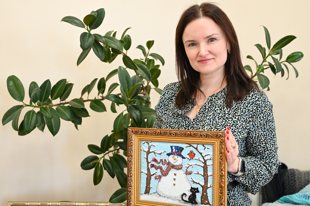 «Нити судьбы»: как три поколения амурских мастериц создают историю в крестиках и глади