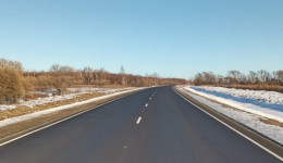 Дорожники досрочно отремонтировали несколько километров трассы Благовещенск — Гомелевка