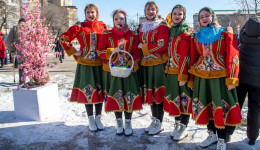 Зима на Амуре: в Благовещенске масштабно отпразднуют китайские и русские праздники