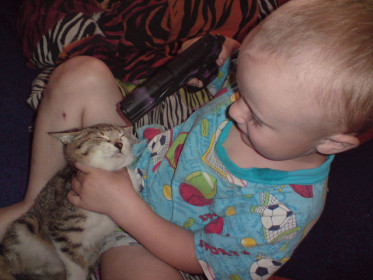 Не смей прикасаться к моим игрушкам