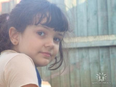 Всем привет, я Полина)