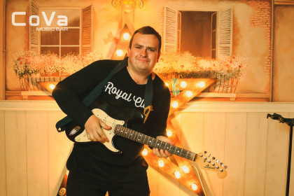 На вечеринке