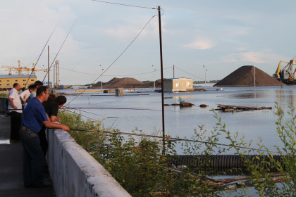 Рыбалка на набережной