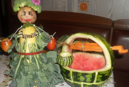 "Несе Галя воду"