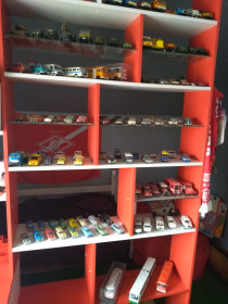 Коллекция моделей автомобилей