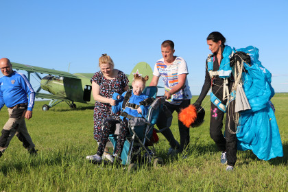 И ПУСТЬ Я НЕ УМЕЮ ХОДИТЬ,Я ЛЕТАЮ...