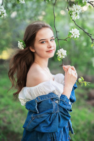 Катерина в груше)