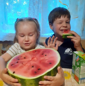 Арбузный вечерок в селе Овсянка