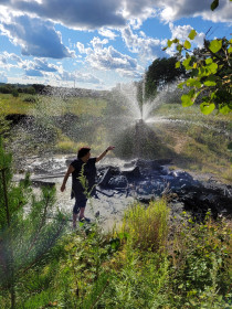 Лето - время путешествий.