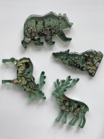 зверо-брошки
