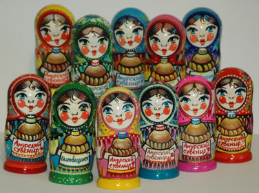 Матрешки сувенирные