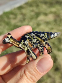 Брошь «Амурозавр»