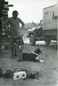 Приезд автолавки, 42 километр Восточного участка