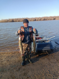 Река Зея. Такая щука ловится только там