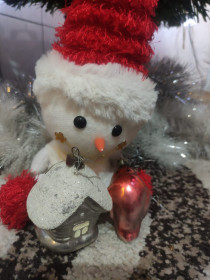 Снеговик и домик из 80-х